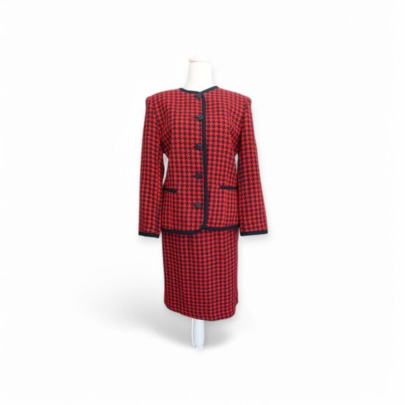VTG Alfred Dunner 2PC Red & Navy Houndstooth Skirt Suit – Petite (10/6) - Picture 4 of 12